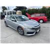 Image 2 : HOND CIVIC 2018 SALV/T-SMOG- 2 DAYS