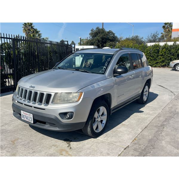 JEEP COMPASS 2011 T-DONATION
