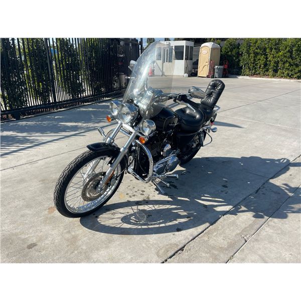 HARLEY DAVIDSON 2006 T-DONATION