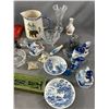 Image 2 : Large Lot of Various Vintage Collectibles
