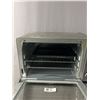 Image 2 : Oster Brand Toaster Oven. Untested