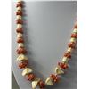 Image 2 : Very Nice Women's Orange and White Beads Necklace