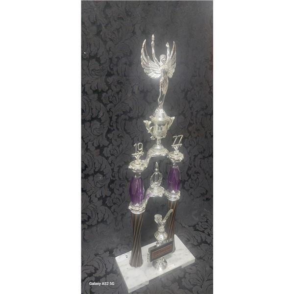 28" vintage car trophy 1977