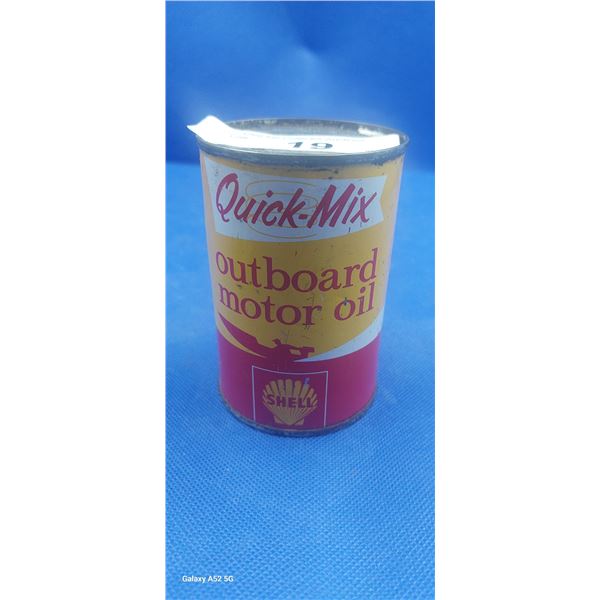 Vintage Shell outboard motor oil can 10 oz, full