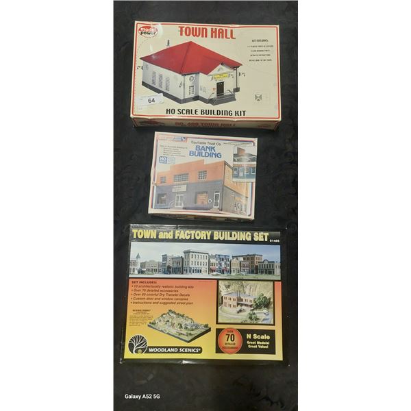3 vintage model train buildings