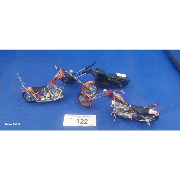 Set of 3 collectable motorcycles