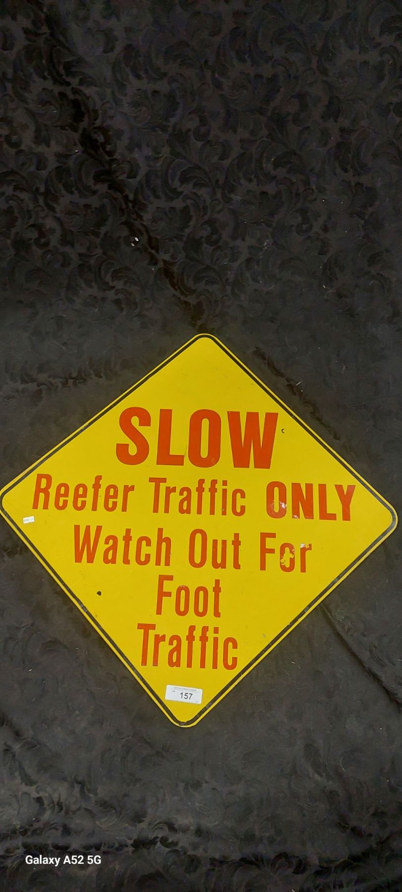 Aluminum road sign, Slow Reefer Traffic 31