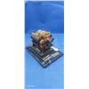 Image 2 : 1:6 scale collectible die cast engine Plymouth