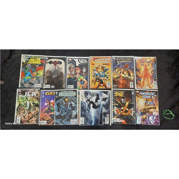 14 new comics, Fantastic Four, Spiderman, X-Men, etc, in bags with boards
