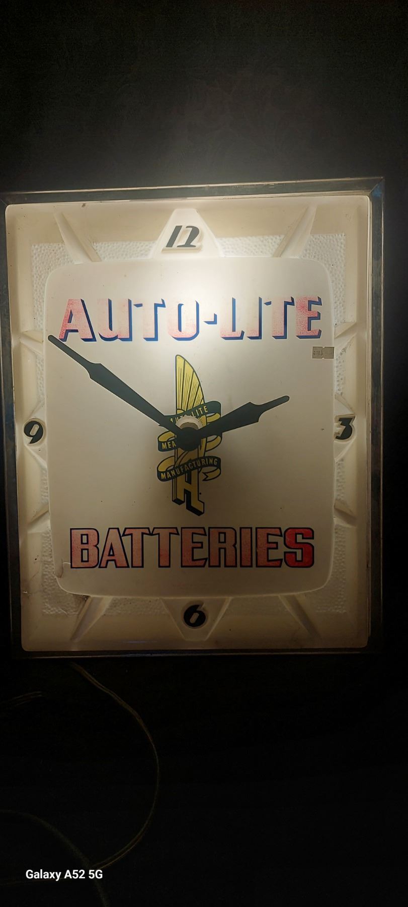 Autolite Clock Vintage Autolite Batteries light up clock, tested, some damage 21