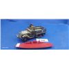 Image 1 : Vintage army truck and boat plastic