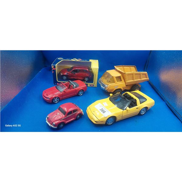 Lot of 5 collectable cars
