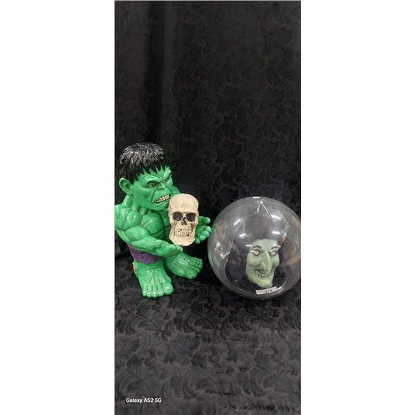 Lot of vintage collectable Halloween items, Hulk, witch's head & skull