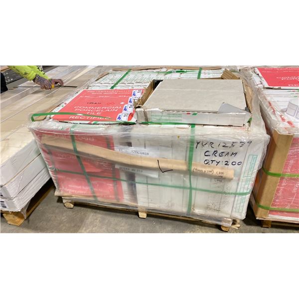 432SQ FT OF CREAM  17.5"X17.5" COMMERCIAL PORCELAIN FLOOR TILE