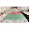 Image 2 : 432SQ FT OF MEDIUM GREEN 18"X18" COMMERCIAL PORCELAIN FLOOR TILE