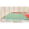 Image 2 : 432SQ FT OF MEDIUM GREEN 18"X18" COMMERCIAL PORCELAIN FLOOR TILE