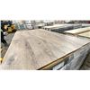 Image 2 : 860.4 SQFT OF EURO ORIGINAL SWISS AURA COLLECTION 12MM LAKE LUCERNE GLUELESS LAMINATE FLOORING,