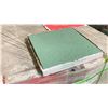 Image 2 : 432SQ FT OF MEDIUM GREEN 18"X18" COMMERCIAL PORCELAIN FLOOR TILE