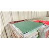 Image 2 : 432SQ FT OF MEDIUM GREEN 18"X18" COMMERCIAL PORCELAIN FLOOR TILE
