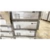 Image 3 : 482.72 SQ FT OF EURO COLLECTION LOGAN VALLEY 12MM GLUELESS LAMINATE FLOORING