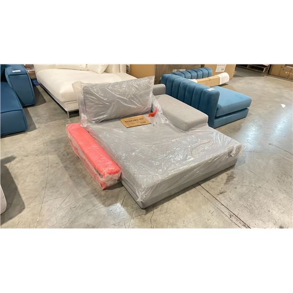 ROVE CONCEPTS DESIGNER DRESDEN FIN RIGHT ARM CHAISE SECTIONAL SECTION *DISPLAY ONLY, NOT IN BOX*