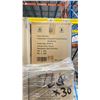 Image 2 : PALLET OF LATEX FREE NON MEDICAL / NON SURGICAL DISPOSABLE PROTECTIVE CLOTHING *IN BOX*