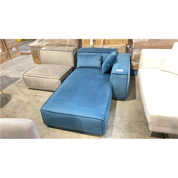 ROVE CONCEPTS DESIGNER PORTER MILAN AZURE RIGHT ARM CHAISE SECTIONAL SECTION *DISPLAY ONLY, NOT IN