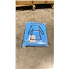 Image 3 : PALLET OF LATEX FREE NON MEDICAL / NON SURGICAL DISPOSABLE PROTECTIVE CLOTHING *IN BOX*
