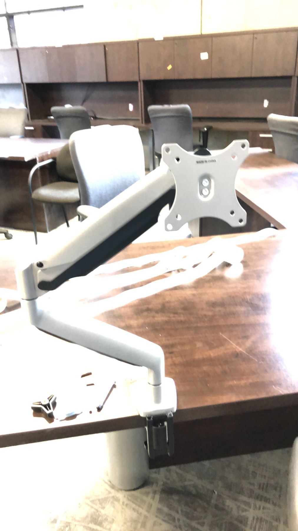 SILVER JARVIS SINGLE MONITOR STAND - Able Auctions