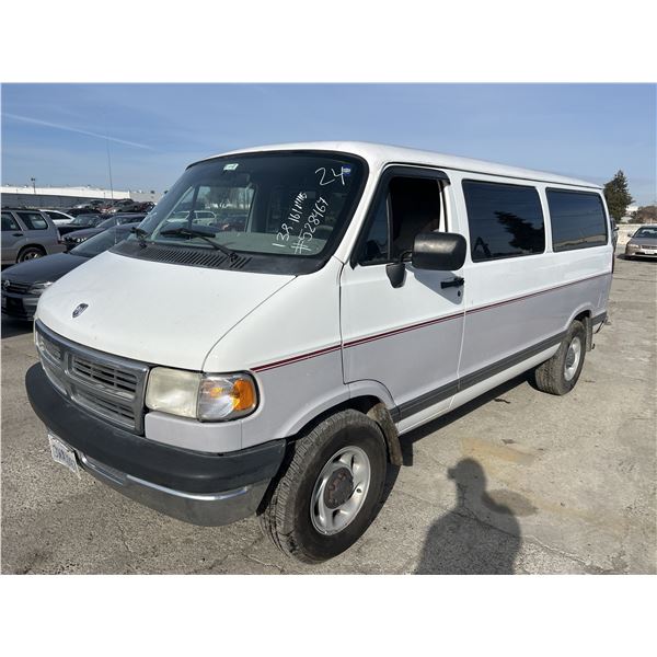 1997 Dodge Ram Wagon