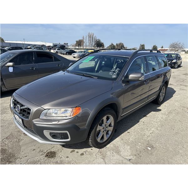 2010 Volvo XC70