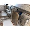 Image 10 : 2010 Freightliner XC Raised Rail Rear Engine Motor Home Chassis