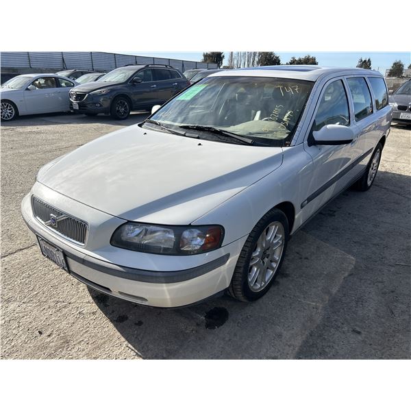 2001 Volvo V70