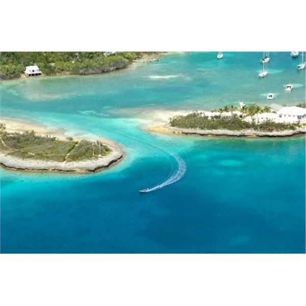 Man-O-War Cay, Abaco, Bahamas. 4 people, 5 days/nights private residence