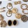 Image 3 : Vintage Shoe Clip Collection, 28 Pairs, Assorted Designs