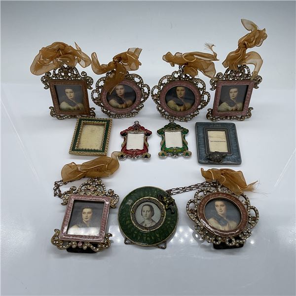 10pc Assorted Miniature Picture Frames with Portraits