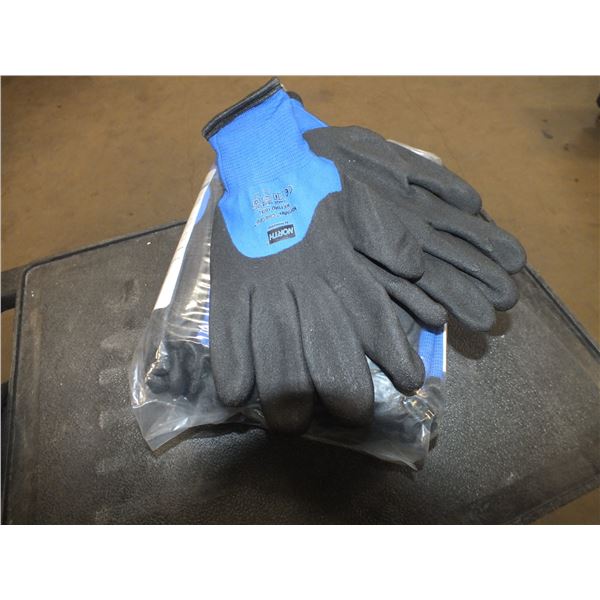 12 Pairs Of Size XL Of North Flex Cold Grip Gloves