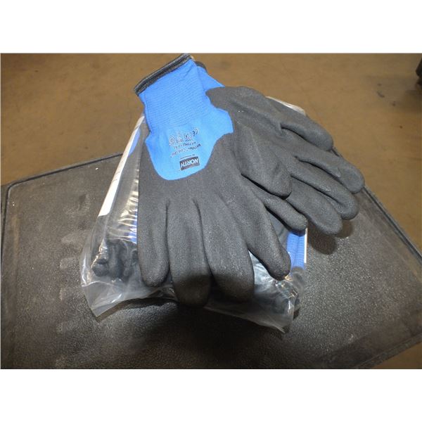 12 Pairs Of Size XL Of North Flex Cold Grip Gloves
