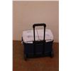 Image 4 : * Rubbermaid Two Lid Wheeled Cooler - 21" x 15" x 18"