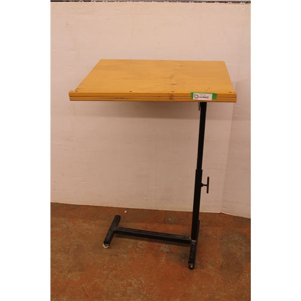 * Adjustable Work Easel Table - Highest Height 45" Tall x 24" x 20"
