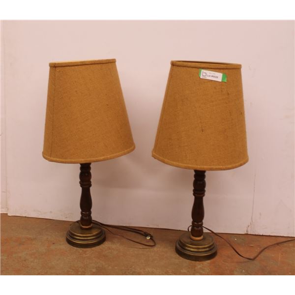 * (2) End Table Lamps Set - One Works, Other Needs New Switch - 27" Tall
