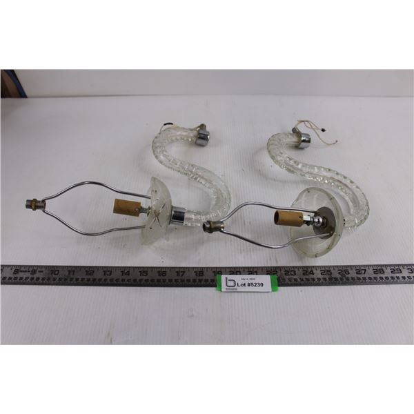 Pair of Wall Sconces - Untested - As is