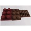 Image 2 : (4) Rubber Food Molds