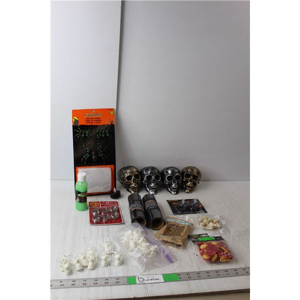 Seasonal Lot- (4) Plastic Skulls, Miniature Reindeer Heads, Leaf Confetti, Misc.