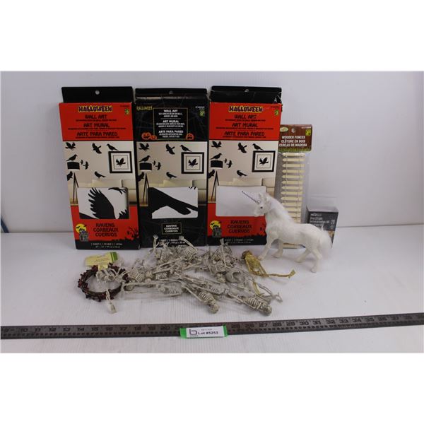 Arts & Crafts Halloween Themed Lot