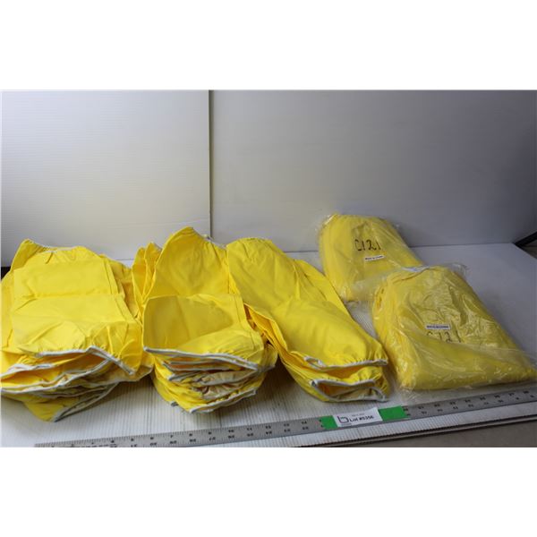 Box of Waterproof Sleeve Protectors