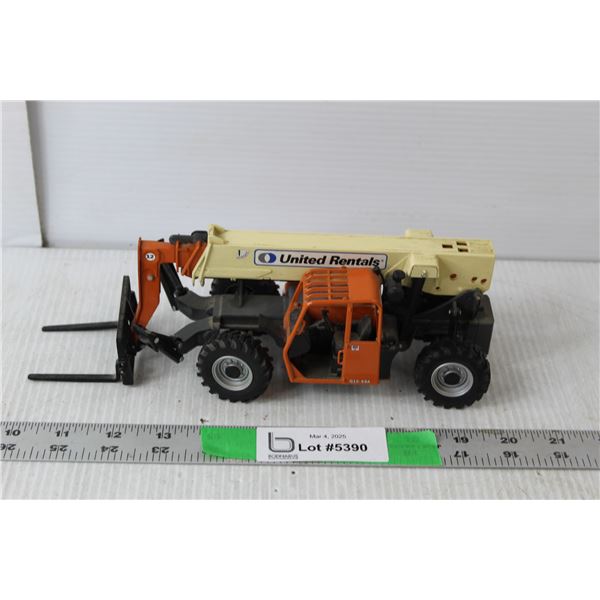 United Rentals Model Forklift Approx. 10" Long x 3" Wide