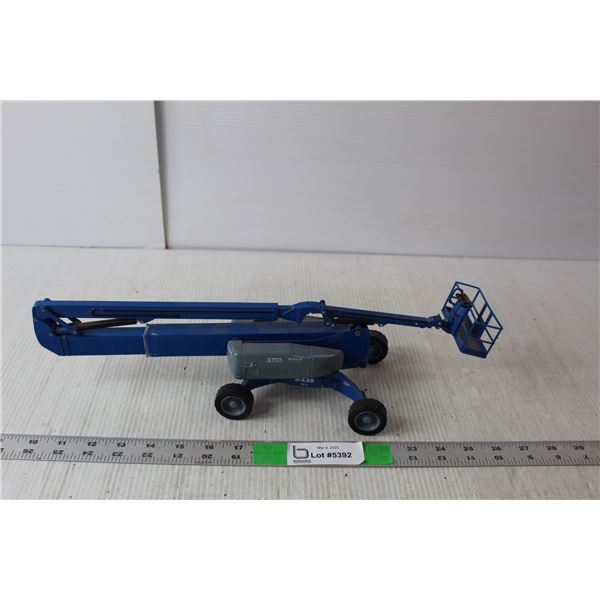 United Rentals Model Boom Lift Up to 15.5" Tall
