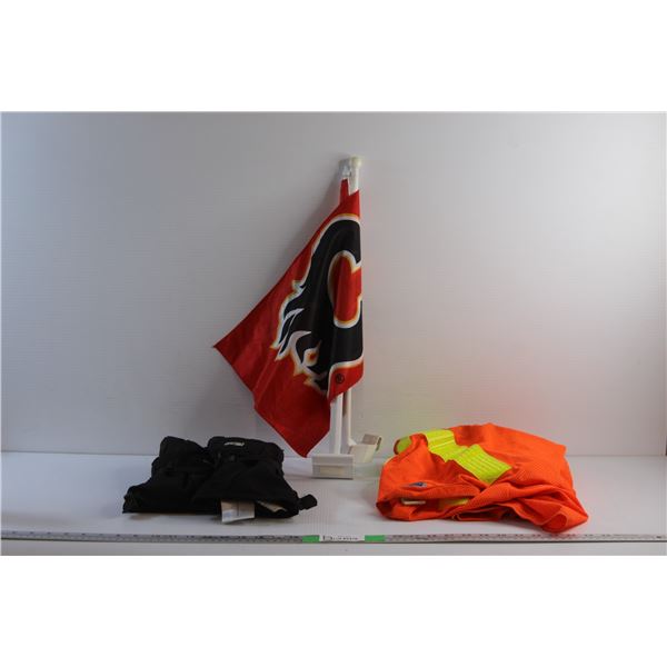 (2) Calgary Flames Flags, Winter Gloves and Reflective Safety T Shirt - Size L