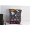Image 4 : Ladies Purse, Star Wars Coloring Book, Star Wars Rebels Cinestory Comic and Misc